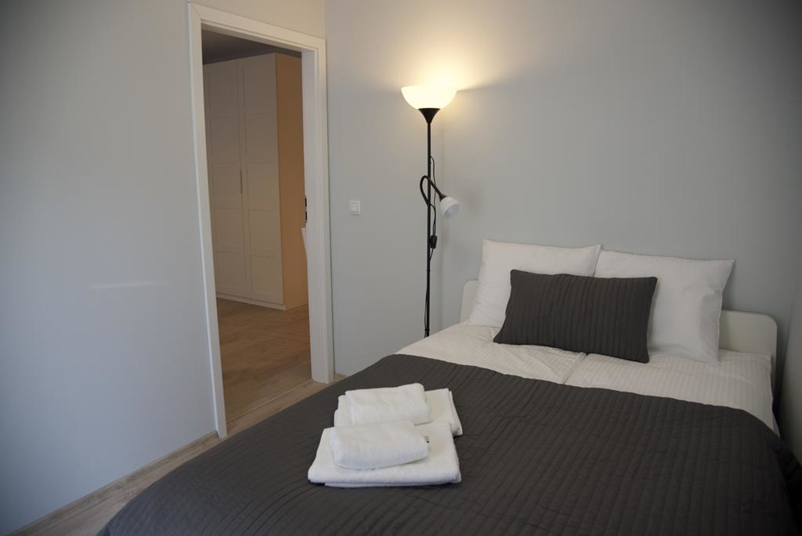 Kraków Apartments Sp. z o.o. - 6