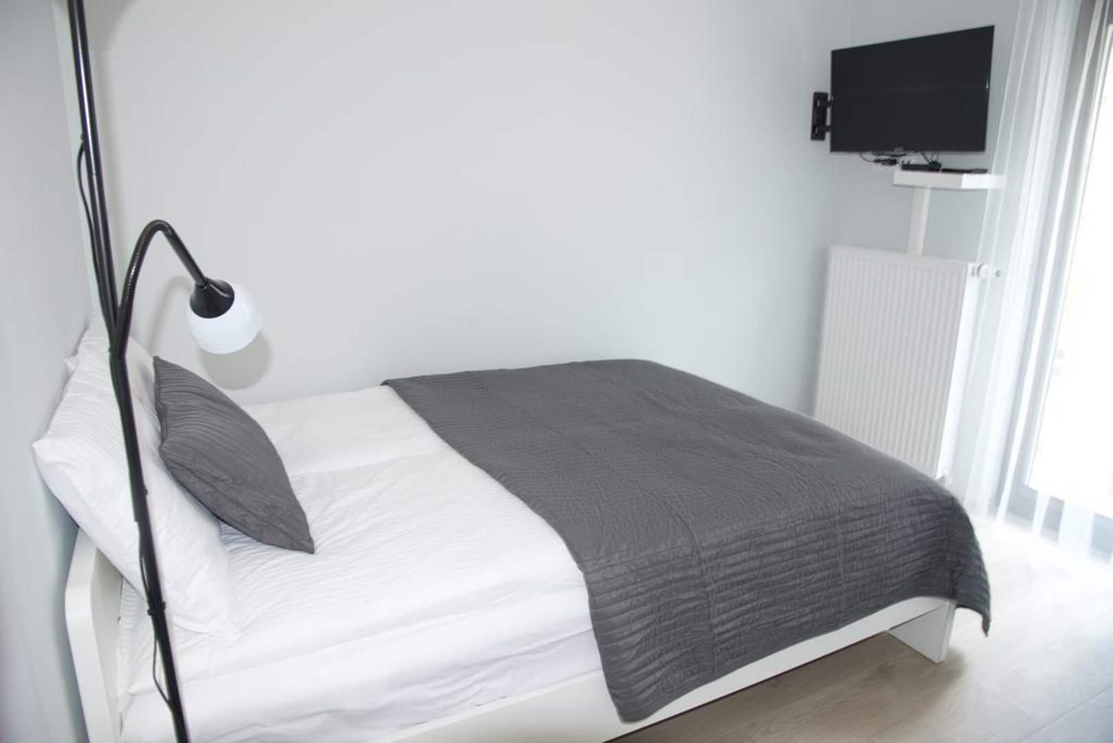 Kraków Apartments Sp. z o.o. - 8